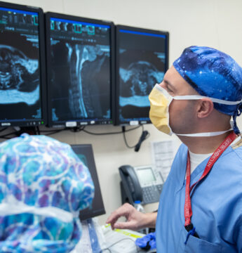 Neurosurgery one neurosurgeons perform an intraoperative MRI for brain tumor surgery